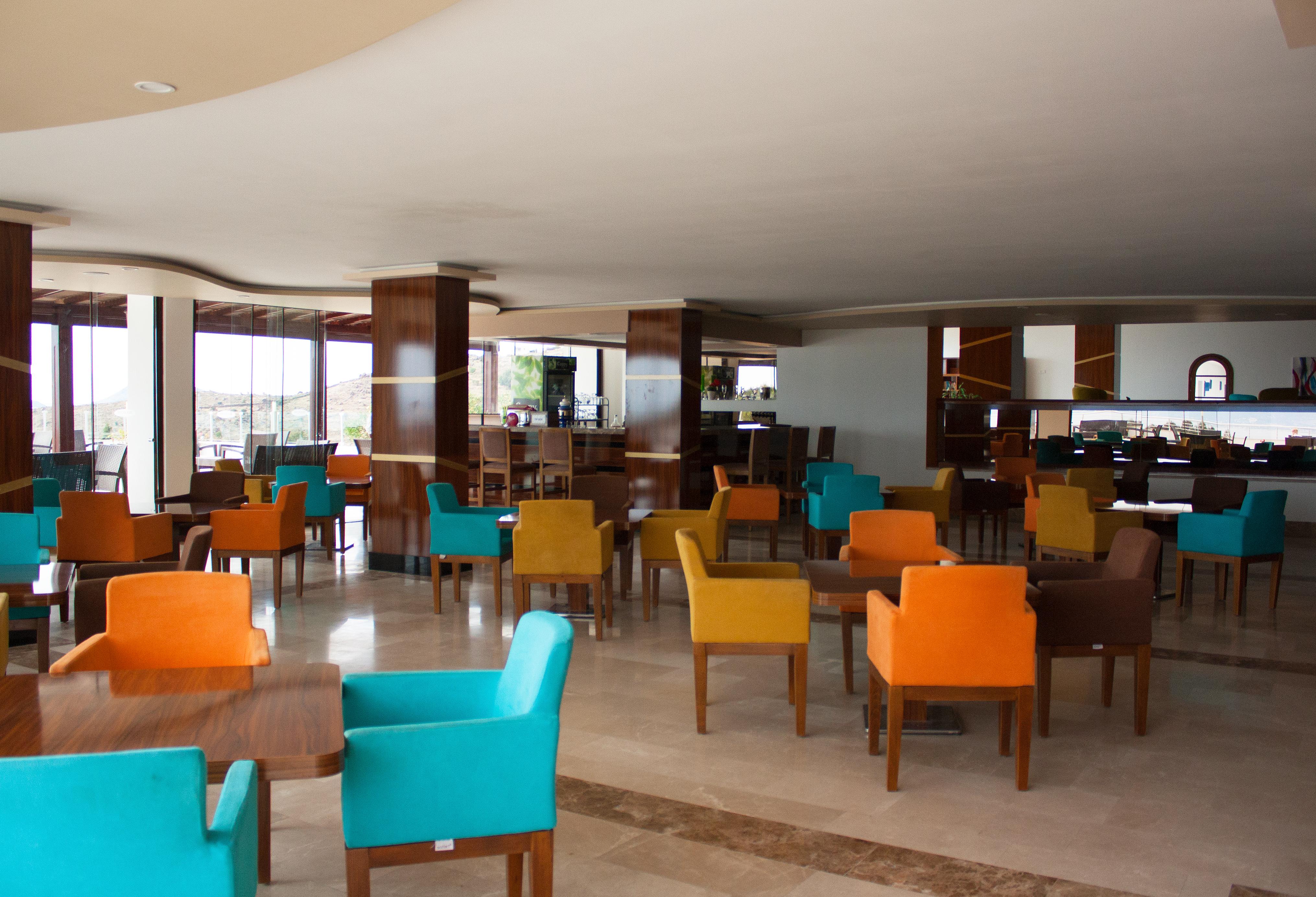 Woxxie Hotel Тургутрейс Экстерьер фото