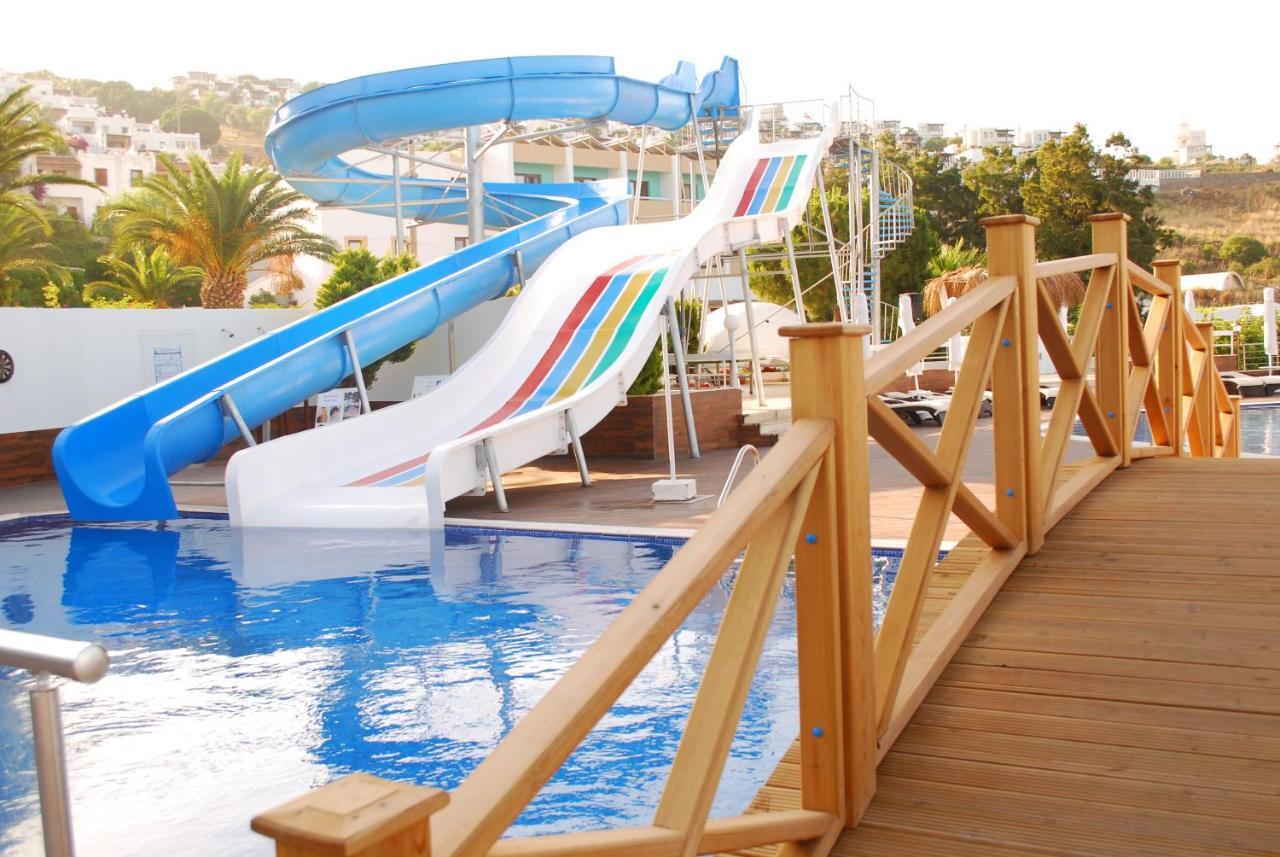Woxxie Hotel Тургутрейс Экстерьер фото